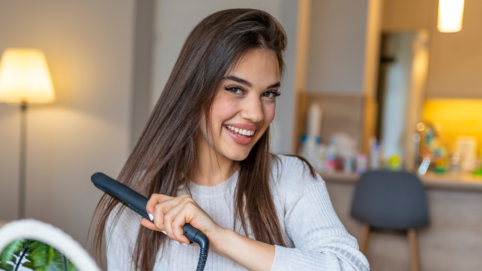 How should you choose a hair straightener?